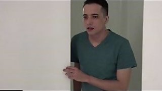 He slid between her thighs without a wordoytq