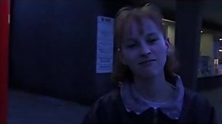 18 year old redhead needs pocket moneyu69rq