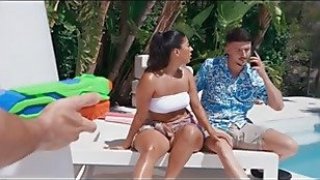 Sneaky guy seduces horny latina and fucks her exotic pussypljnl