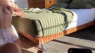 She wanted to surprise me with a blowjob in the morningqgedc0t