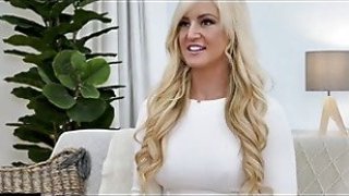 Hot milf proves she has the cunt for the jobmzxt