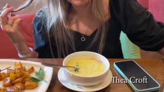 My girlfriend gave me a blowjob in the restaurant toilet